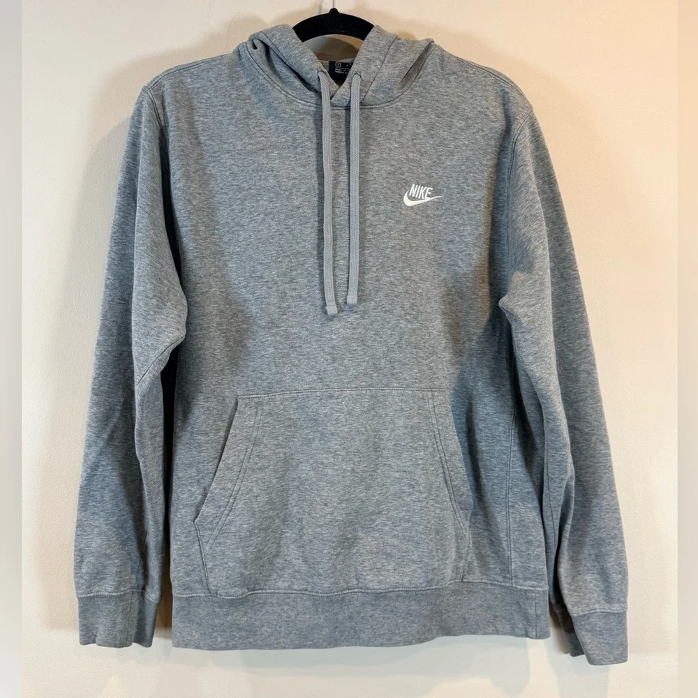 🔥Nike Gray Women’s Hoodie Size S NWOT🔥